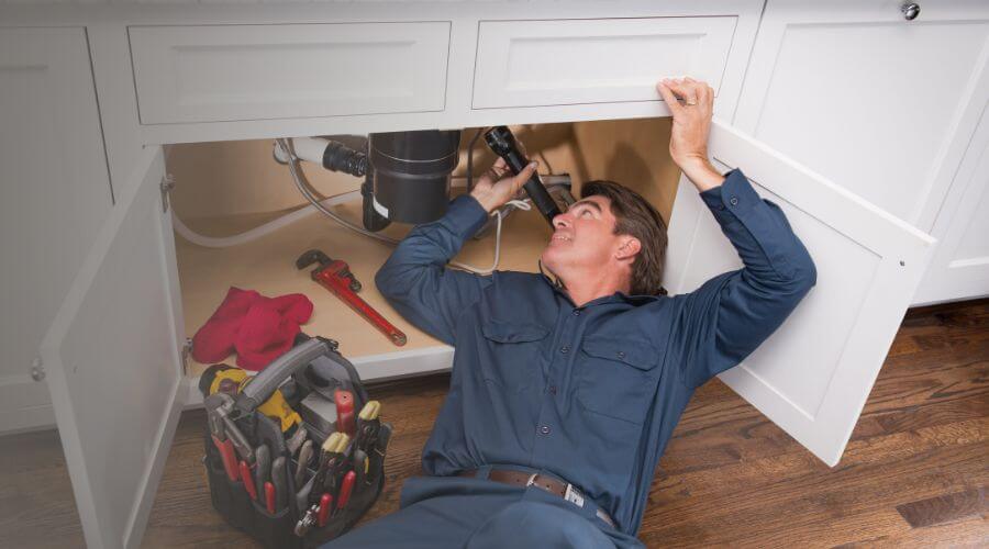 Local tankless water heater installation in Granite City, IL